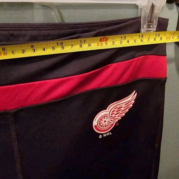 NHL Detroit Red Wings Black Leggings with Team Logo Large National Hockey League - Picture 6 of 7